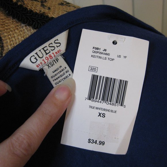 NWT Guess blue white zipper ¾ sleeve top shirt XS extra small - Picture 7 of 7